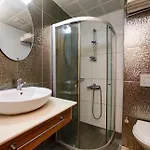 Novis Hotel Cleopatra 3*