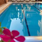 Novis Cleopatra 3*