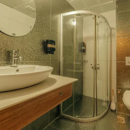 Novis Cleopatra 3*